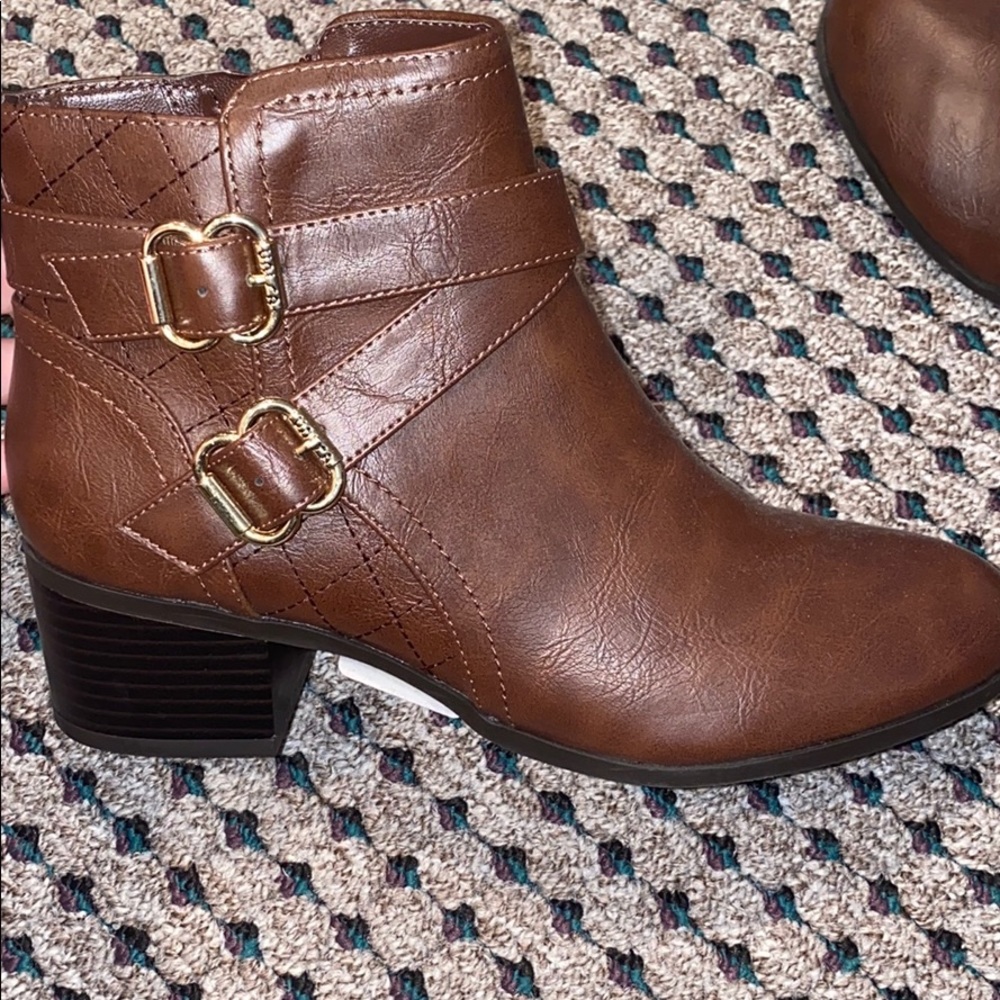 cute booties never worn!!
